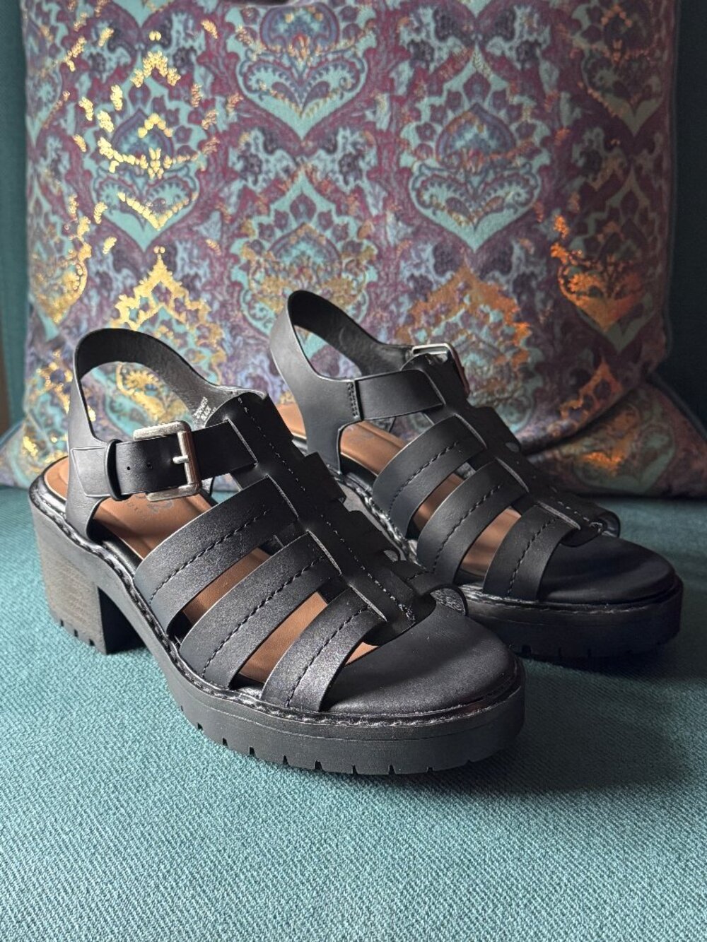 Women's B-52 Bullboxer Strappy Block Heel Sandals
